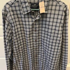 American Eagle Shirt- Mens large